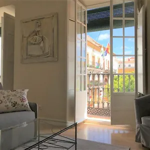 suite-plaza-de-los-naranjos-marbella.es-andalucia.com/